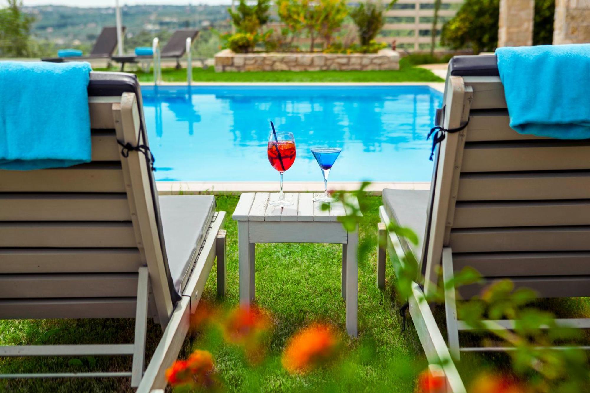 Suite de Luxe - Accès Direct à la Piscine